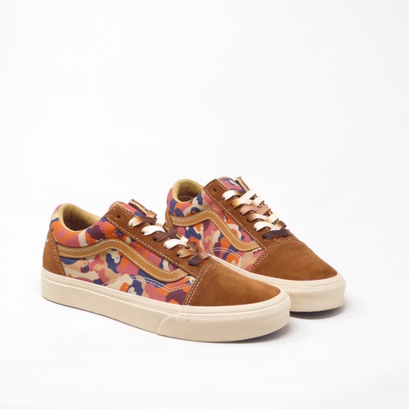 Vans Shoes - NEW Vans Women Shoes Brown Tyris Winter Off The Wall Gallery Camo Size 7.5